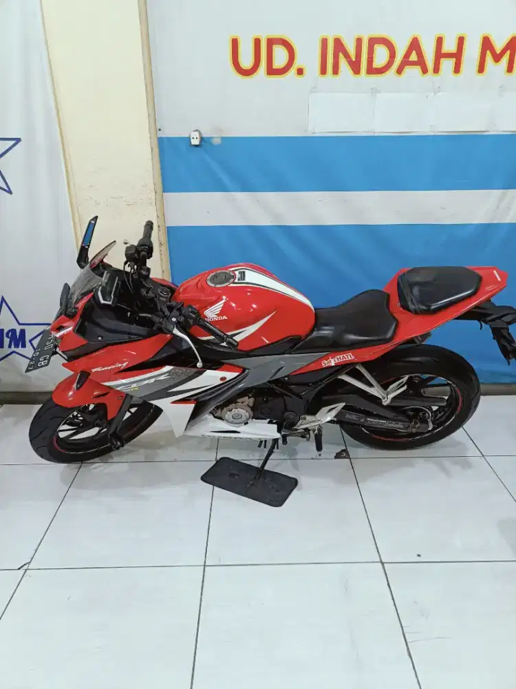 CBR 150R TAHUN 2016 SURAT LENGKAP TIDAK BISA KREDIT