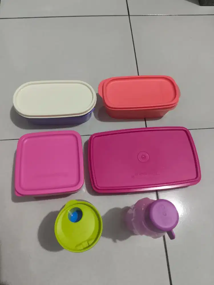 tupperware (cuci gudang)