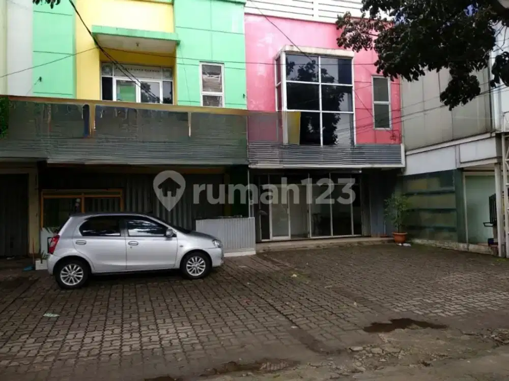 Ruko Siap Pakai Dekat SPBU & Pintu Tol Limo – Harga Nego