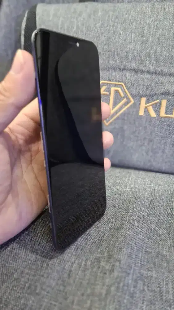 LCD ORI Copotan Iphone 11.