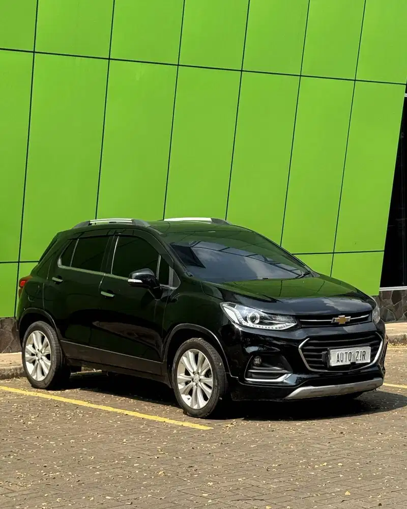 Chevrolet Trax LTZ Premier Hitam 2017 Tdp Murmer Ori Menarik Bu Baru