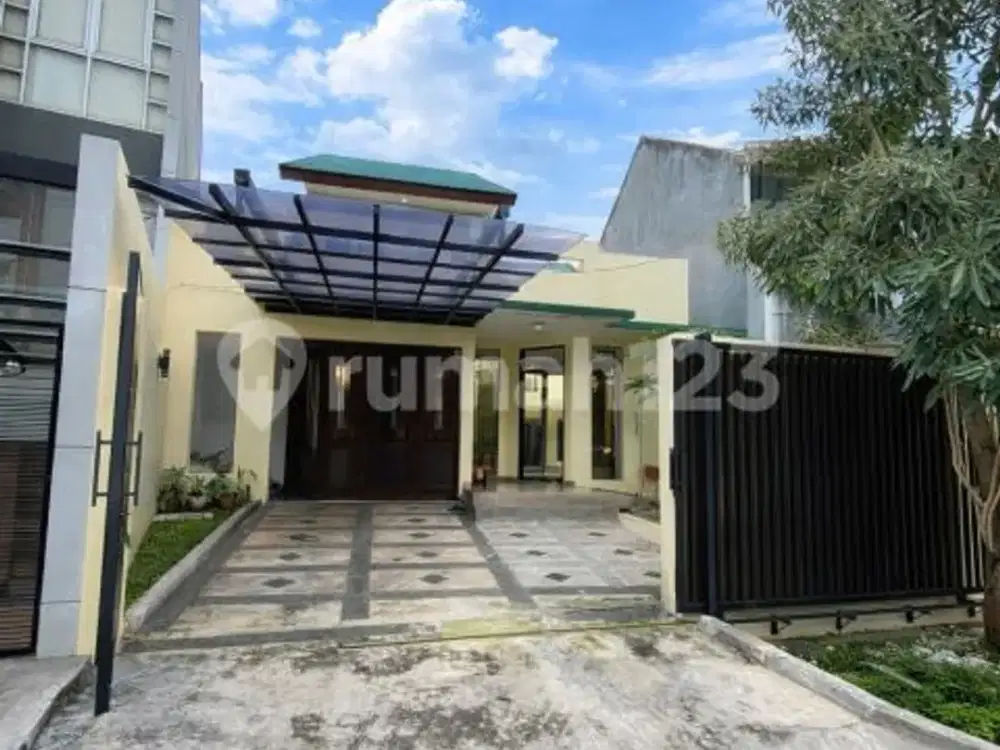 Rumah 2 Lantai Dijual di Cinere - Halaman Luas & Lokasi Strategis