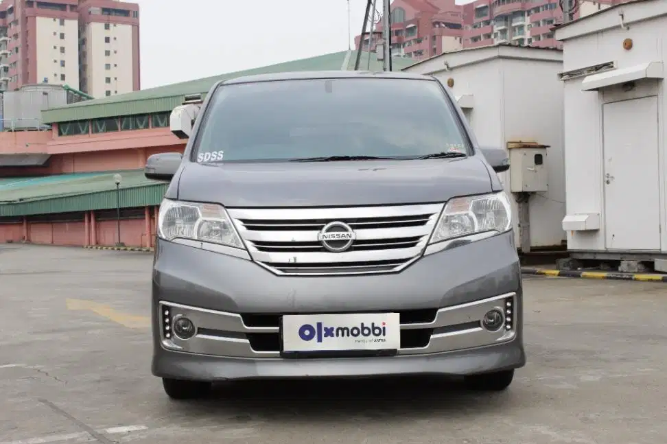 TDP 6, JT Nissan Serena 2.0 Highway Star Bensin-AT Abu 2015