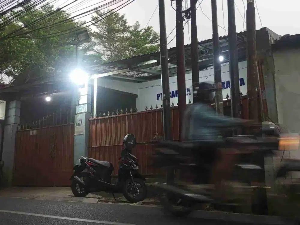 Jual rumah pinggir jalan sagu ragunan Ps minggu Jaksel