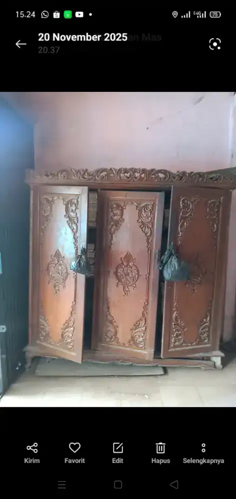 Dijual 2 Lemari Jati Tua