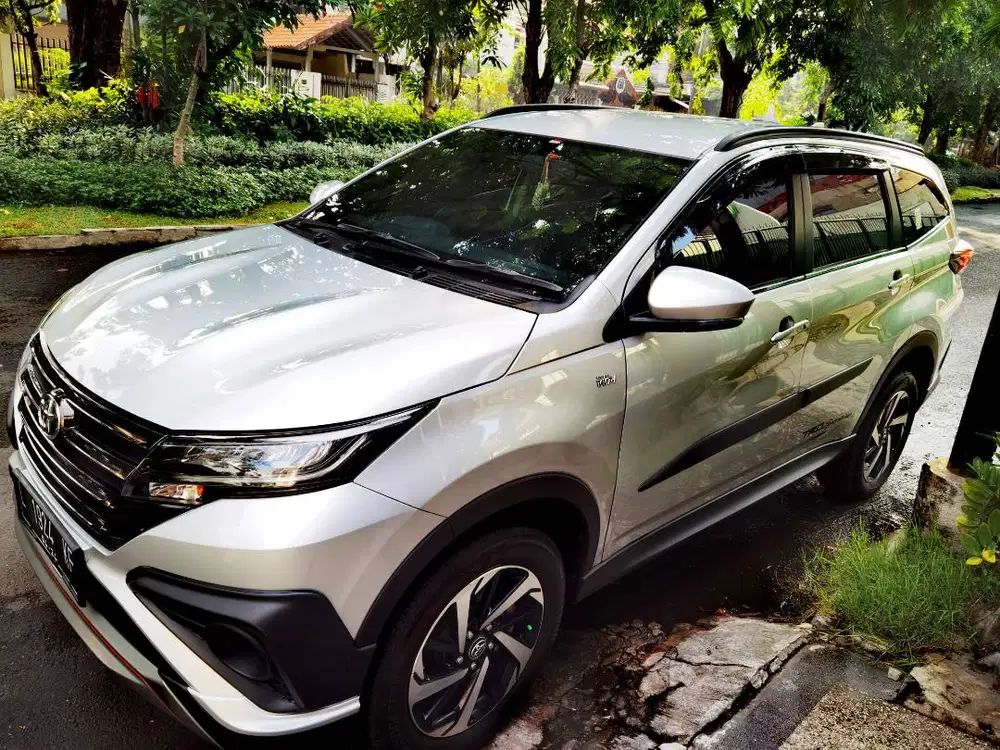 Toyota rush 2019