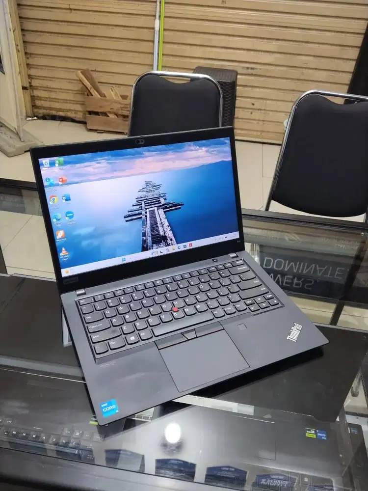 Lenovo ThinkPad T14 Gen2 Intel core i5-1145G7 RAM 16GB SSD 256GB