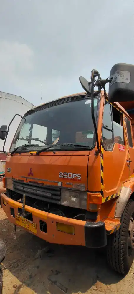 Dijual Mitsubishi Fuso Genjo 6x4 FN 527 ML 2018 Index 23 Siap Narik