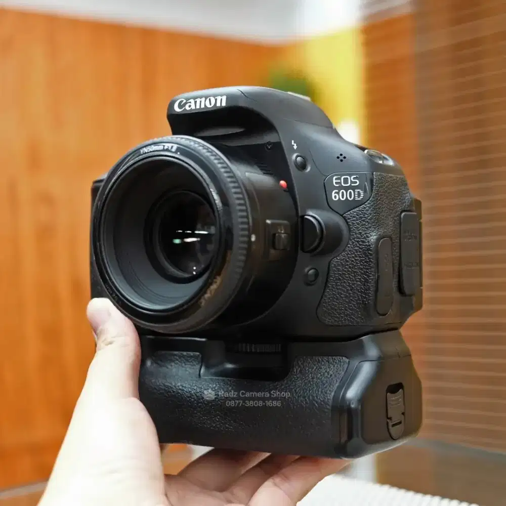 Canon 600D + YN 50mm F1.8 + BG Paket Lengkap Siap Pakai