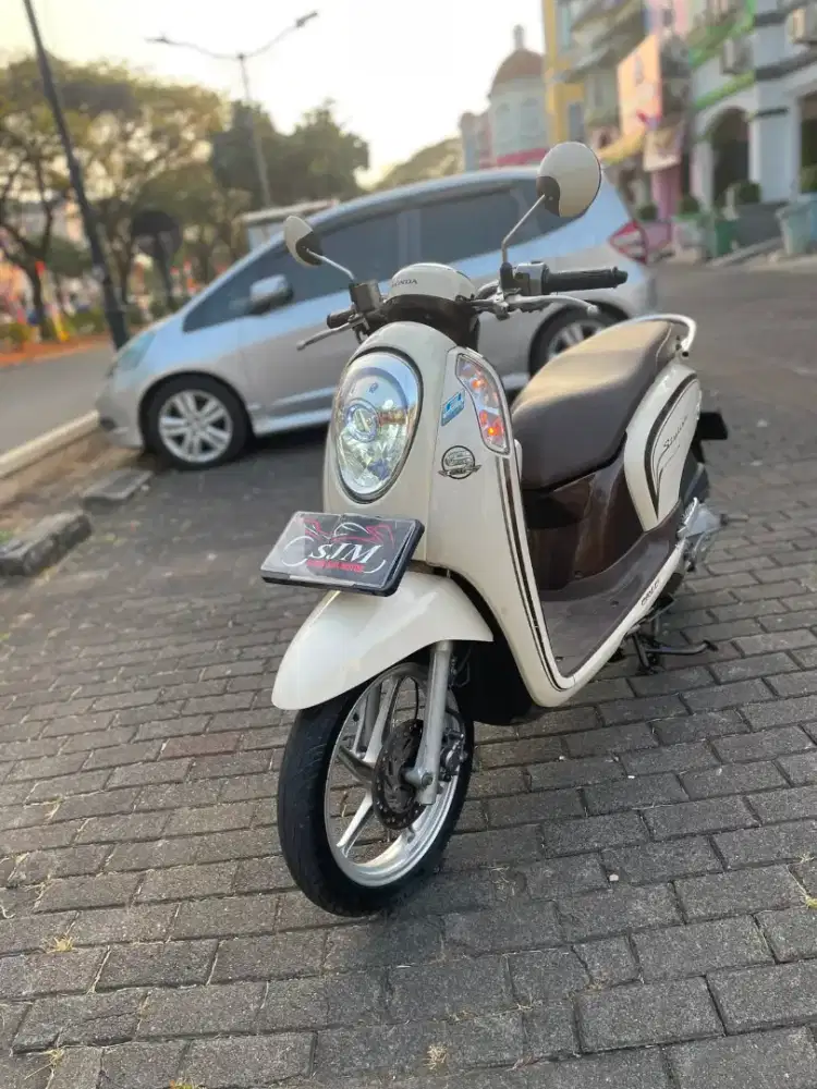 HONDA SCOOPY ESP 2016 PAJAK & PLAT PANJANG