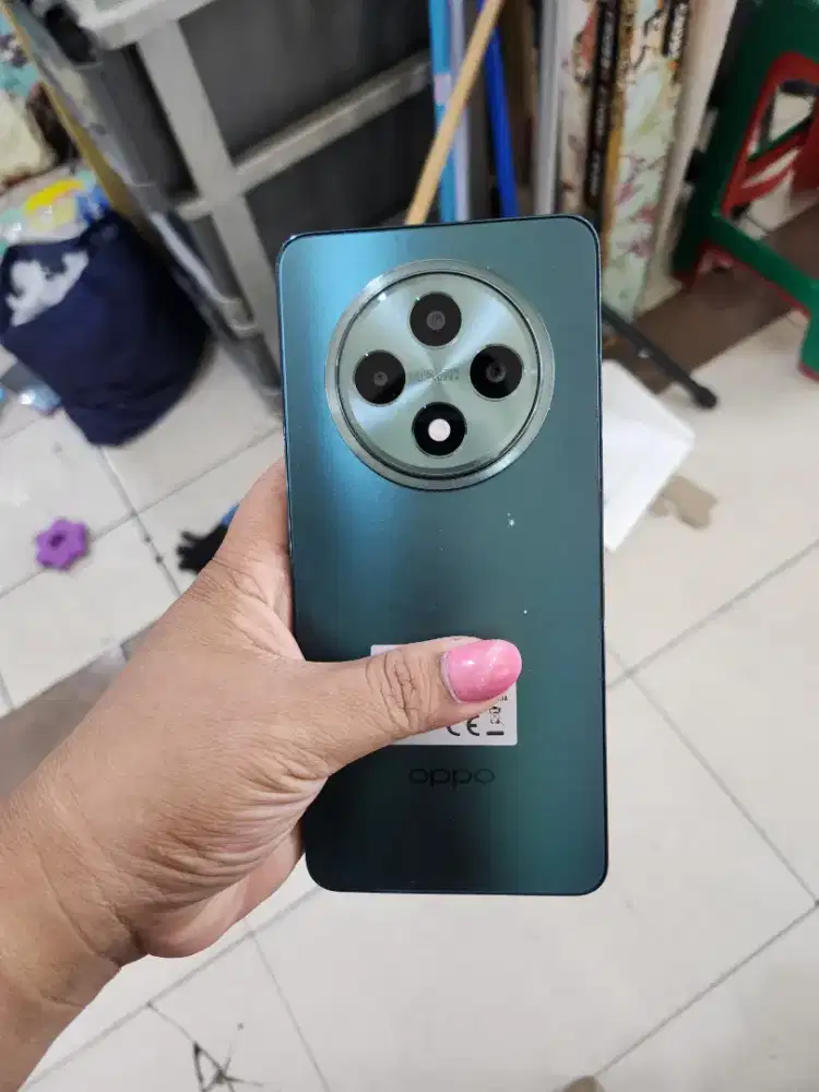Oppo reno 12f 8/256