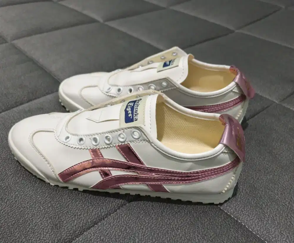 Sepatu Onitsuka Tiger women