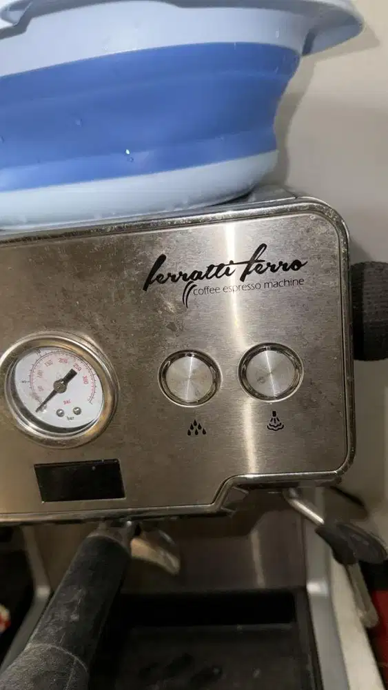 Mesin kopi merk ferratiferro