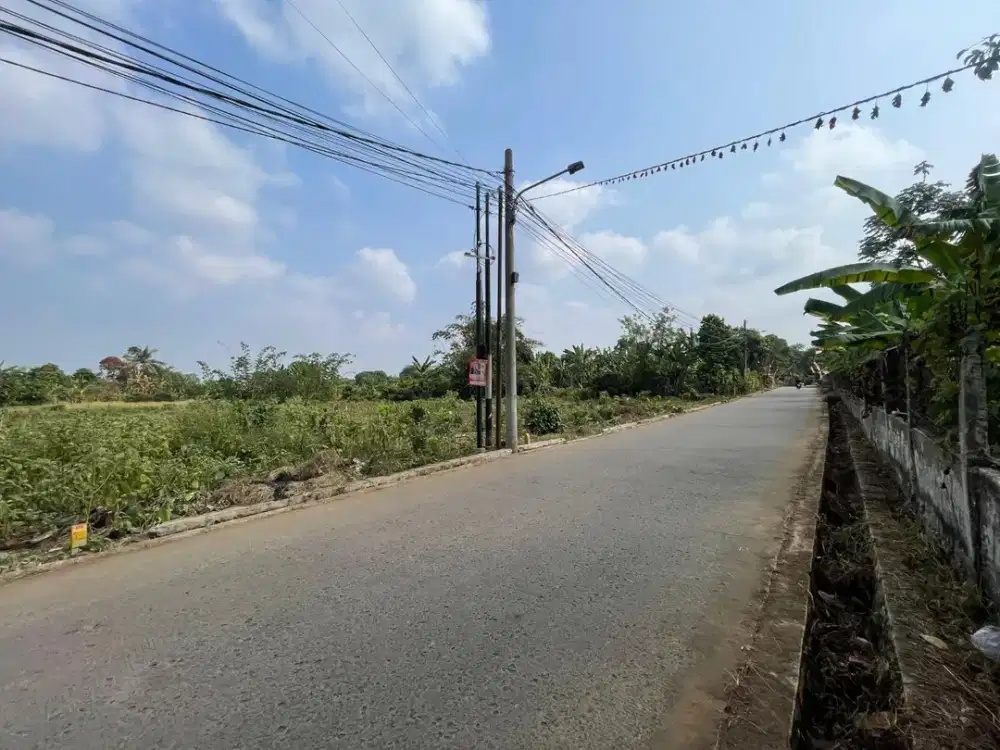 Tanah SHM 100Jtan di Cisauk - Pinggir Jalan - Cocok Investasi/Hunian - Dekat Stasiun Jatake & Tol Legok