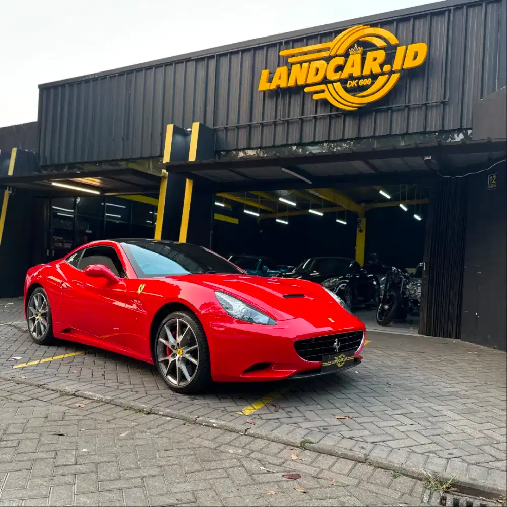 Ferrari California 4.3 Convertible AT 2012