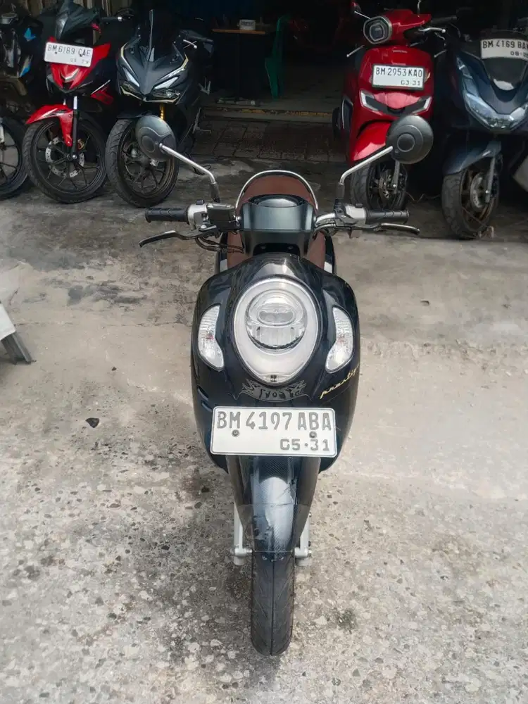 Dijual cepat Honda Scoopy tahun 2021