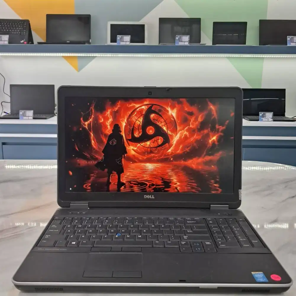 [ D64 | i7 gen4 | 8GB | 120 | 16inch | cocok untuk nonton