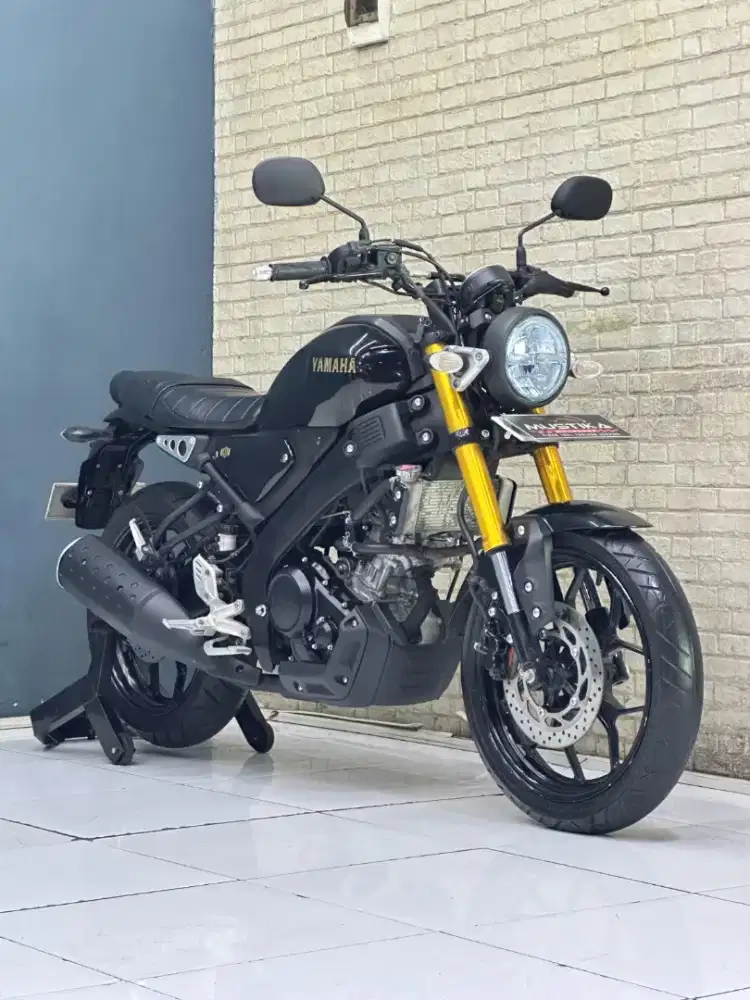 READY‼️ YAMAHA XSR 155 '23 MULUS WARNA FAVORIT HITAM GLOSSY