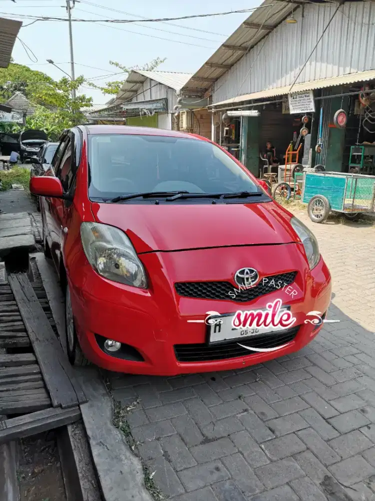 Di Jual Toyota Yaris Bakpao J/At thn 2010