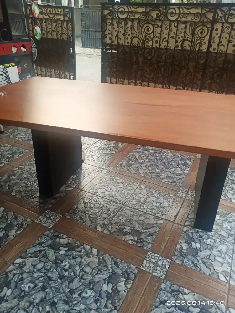 Meja besar/meja meeting/ meja makan