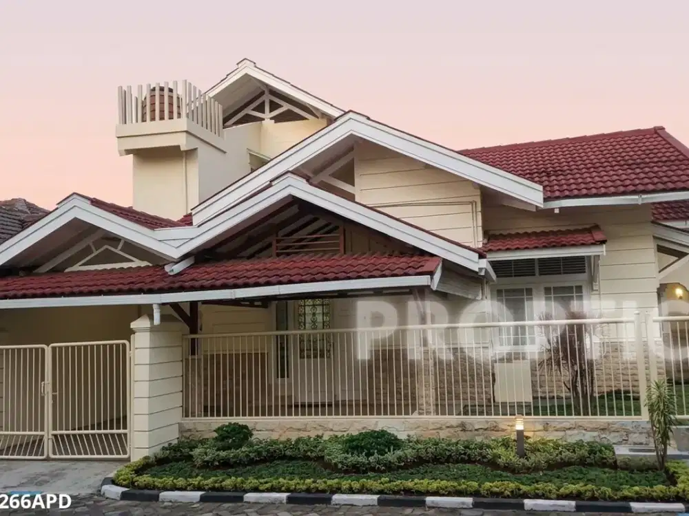 Rumah 2 Lantai Rungkut Surabaya - CRM266APD