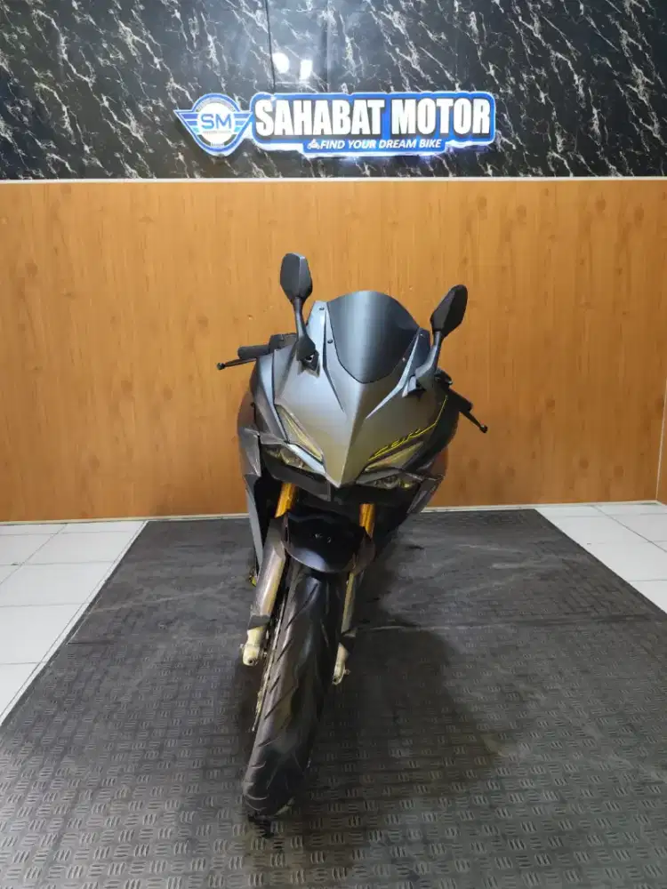 CBR 250 ABS TH 2017 CASH ATAU KREDIT DAN SPAYLATER READY
