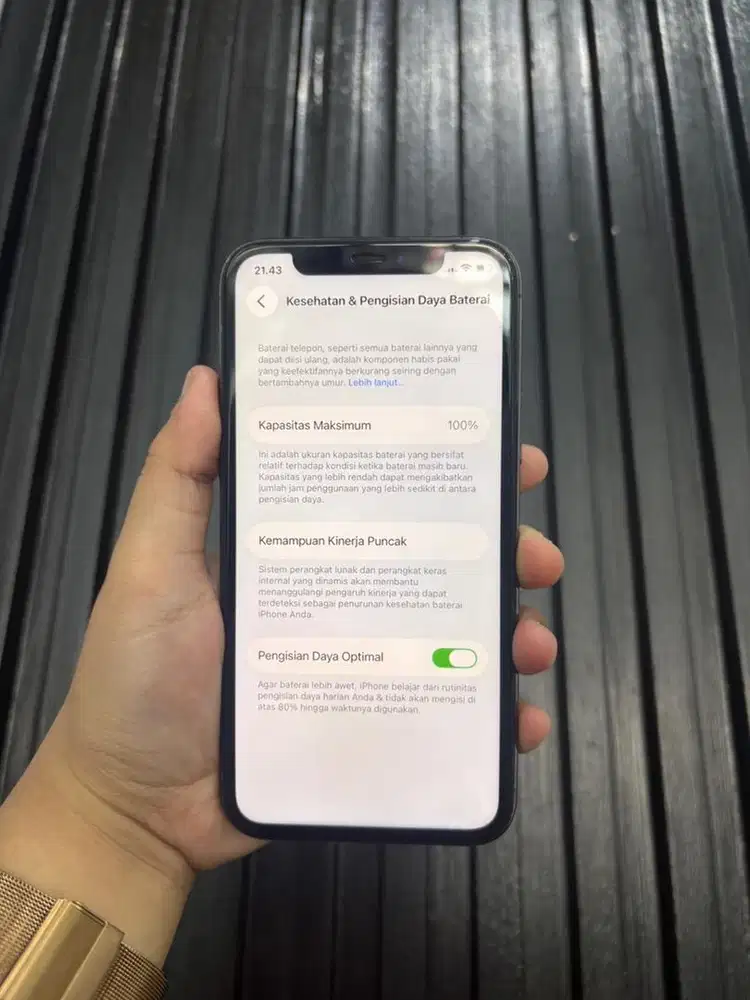 iphone 11 Pro - 64Gb - Like New