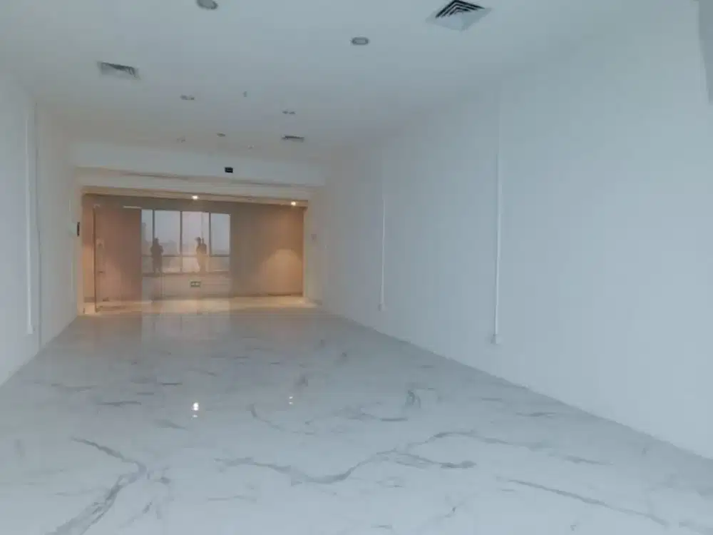 Langka Office CIputra World Finished Disewakan Murah