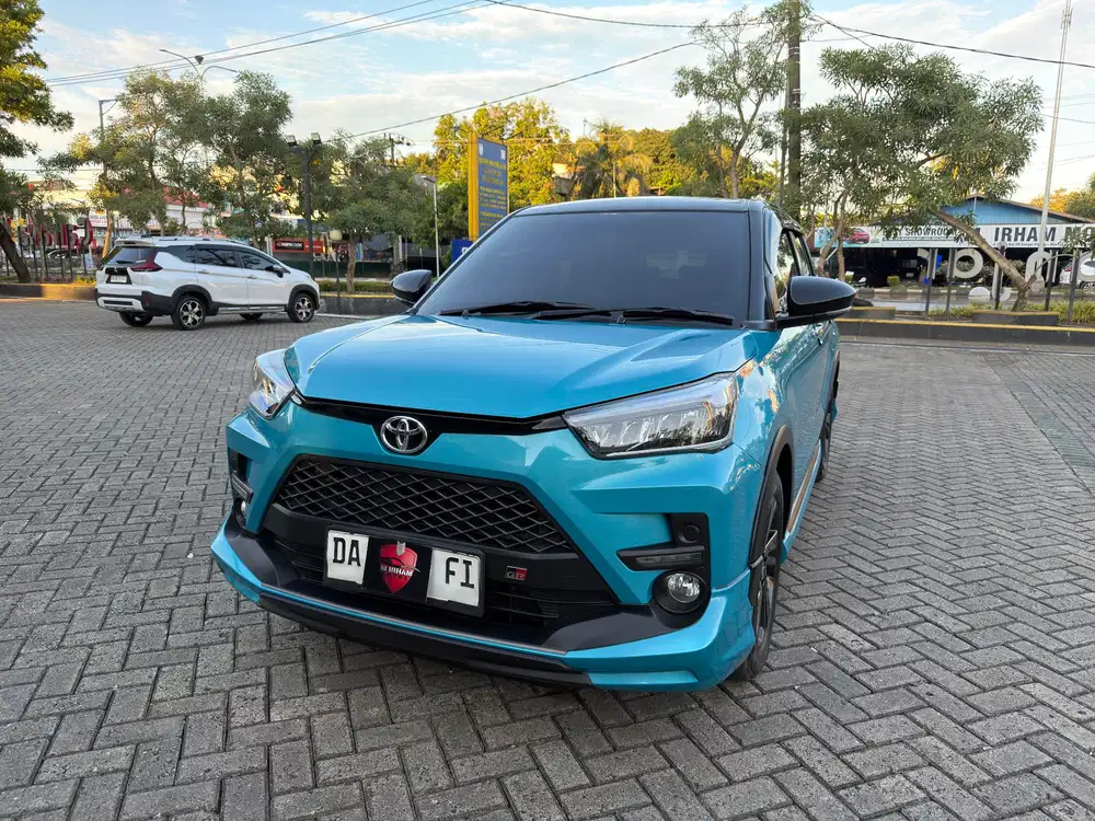 Toyota Raize 1.0 Turbo GR sport Two tone At 2023