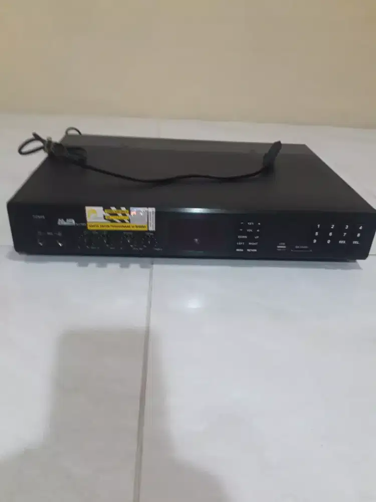 KJB KJ-888 mesin pemutar karaoke (karaoke player) berbasis hard disk