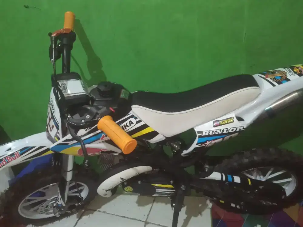 Motor trail anak baru bli mau jual aja lagi butuh