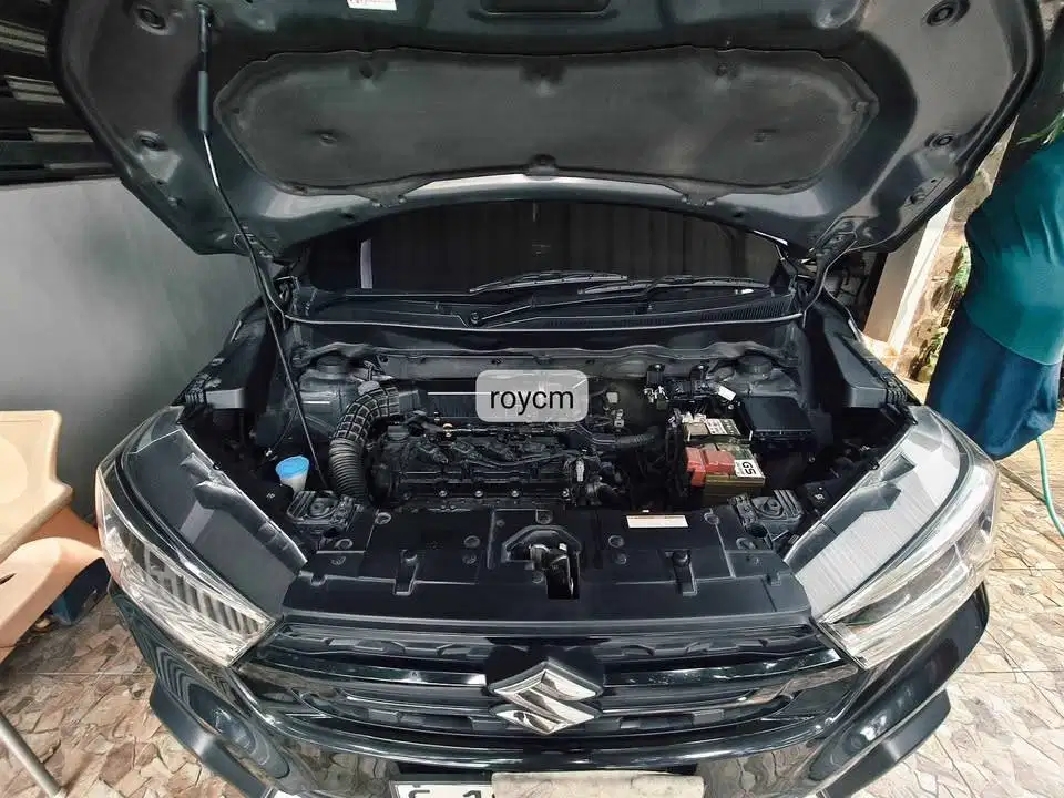SUZUKI XL7 ALPHA HYBRID AT 2023 - HITAM
