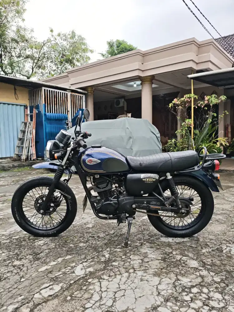 Kawasaki w175 se 2021