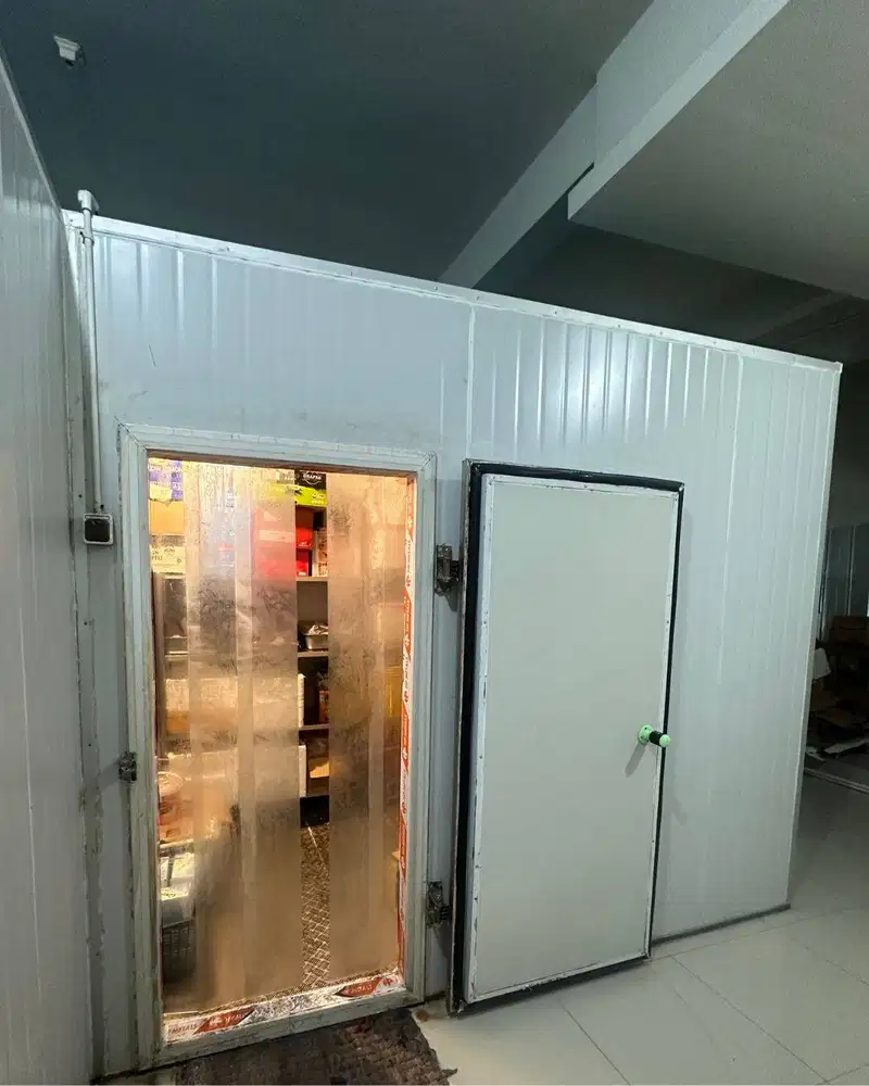 COLD STORAGE (CHILLER FROZEN FOOD DAN BAHAN MAKANAN)