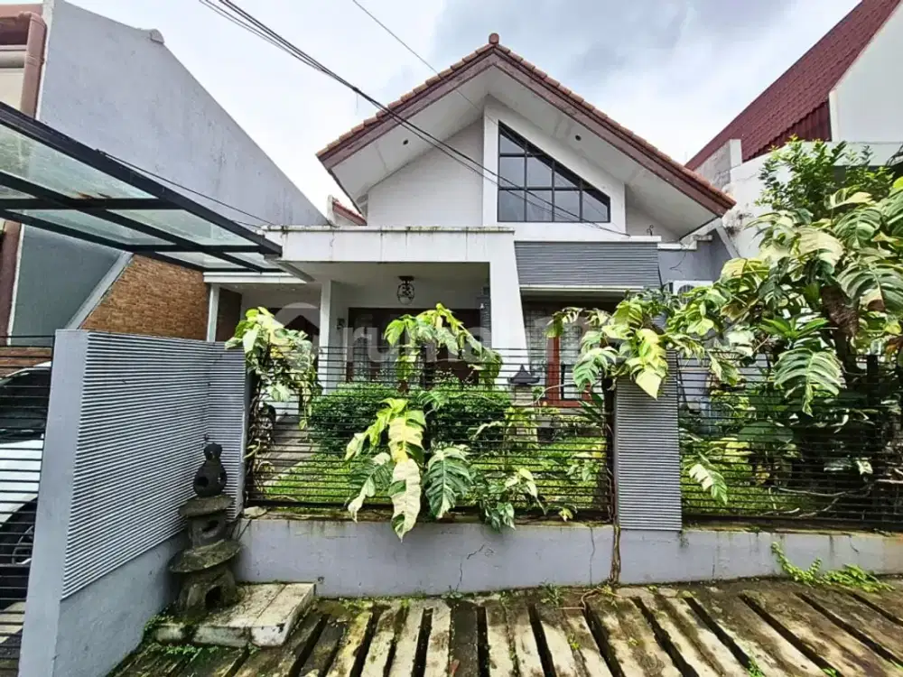 Best Price Rumah Semi Furnished 1,5 Lantai Dekat ke MRT Lebak Bulus