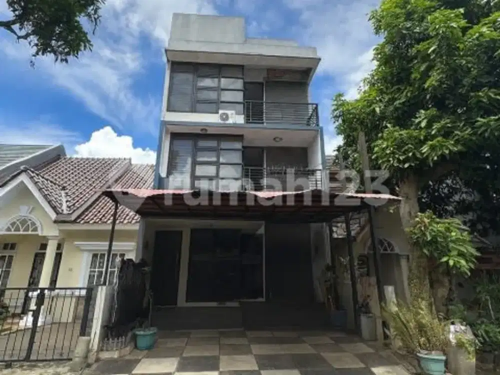 Rumah Full Furnished 3 Lantai Dalam Komplek Nyaman di Pondok Cabe