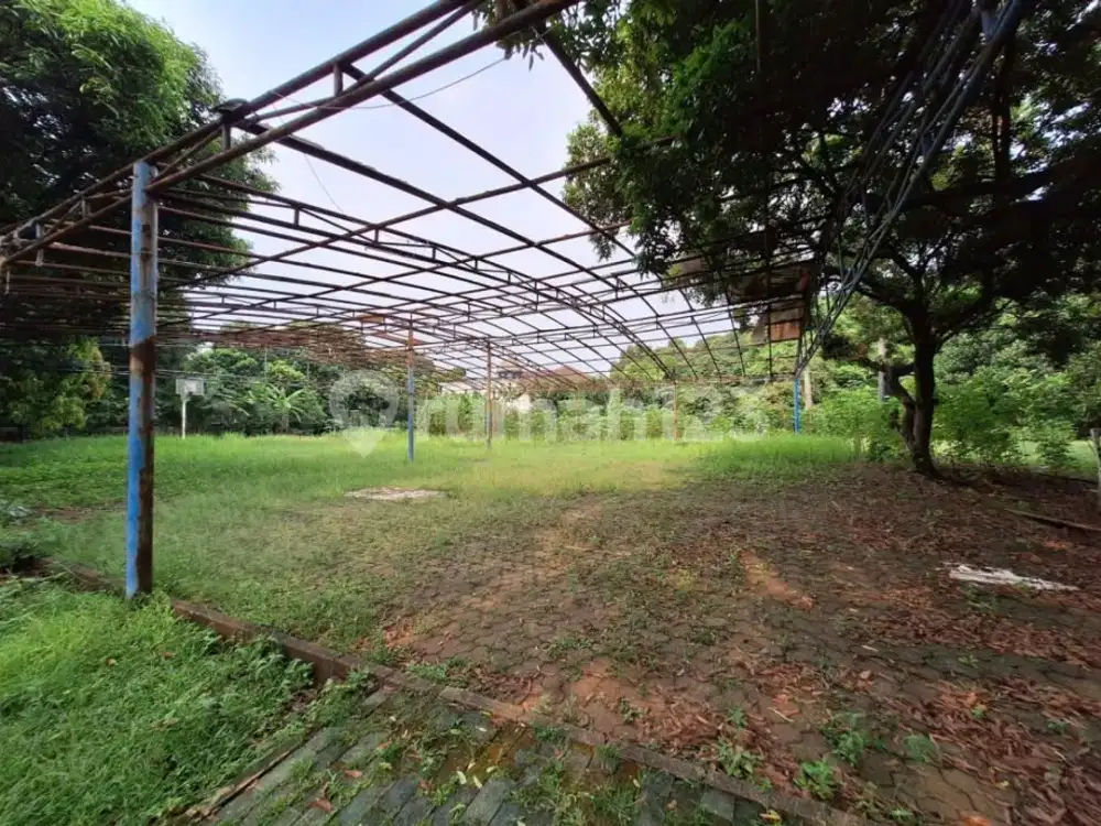 Tanah Komersial 1.249 M² Pinggir Jalan Raya Cinere Cocok untuk Bisnis