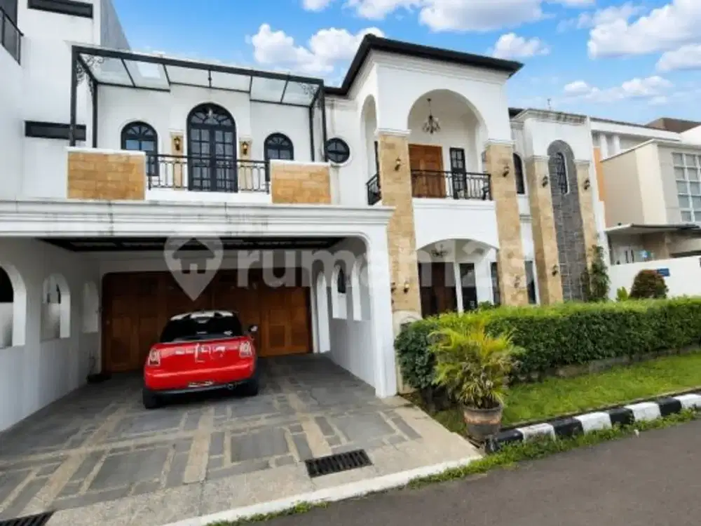 Rumah Dalam Komplek Elit 2 Lantai Dekat ke MRT Lebak Bulus
