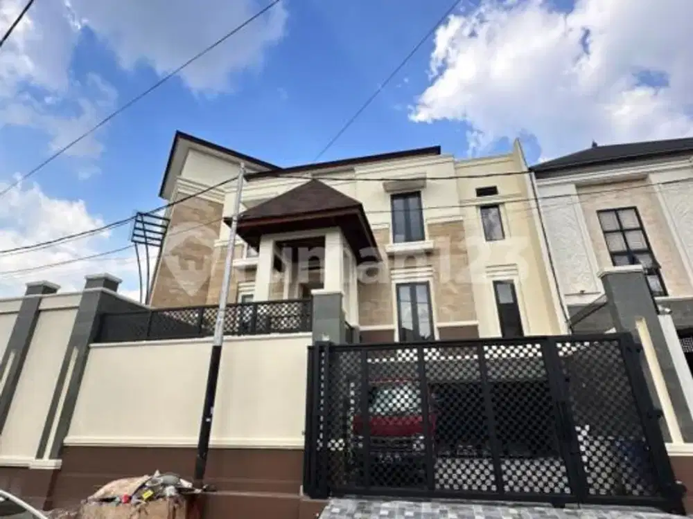Rumah Premium Luas dengan Private Pool di Lebak Bulus Dekat MRT