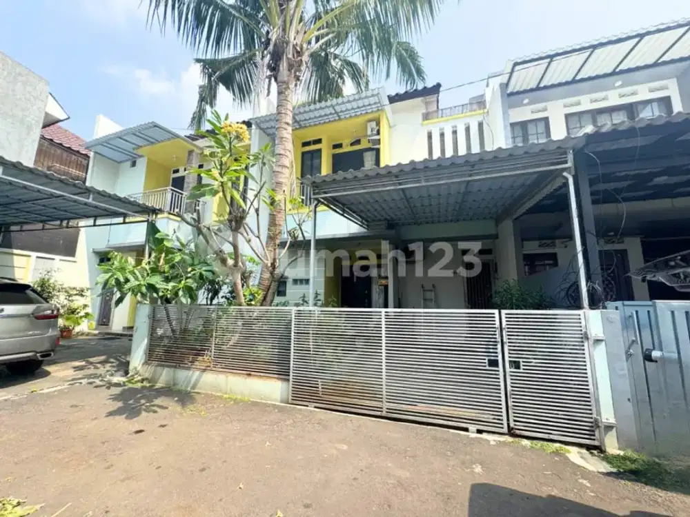 Rumah 2 Lantai Siap Huni Dalam Cluster Ekslusif di Pejaten