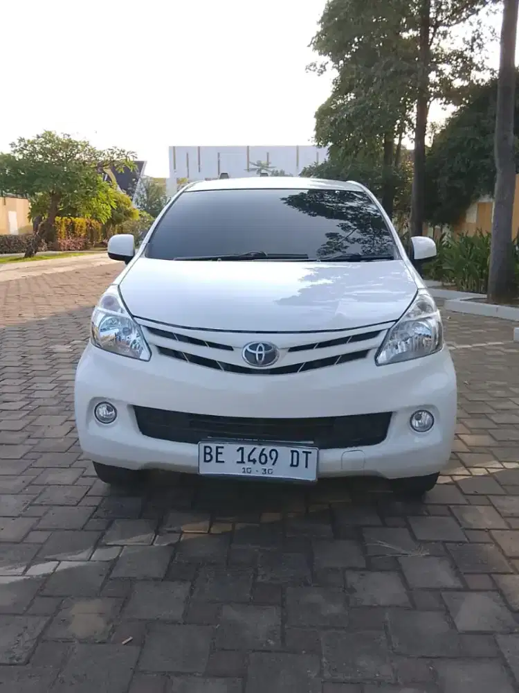 Toyota Avanza E Matic 2014