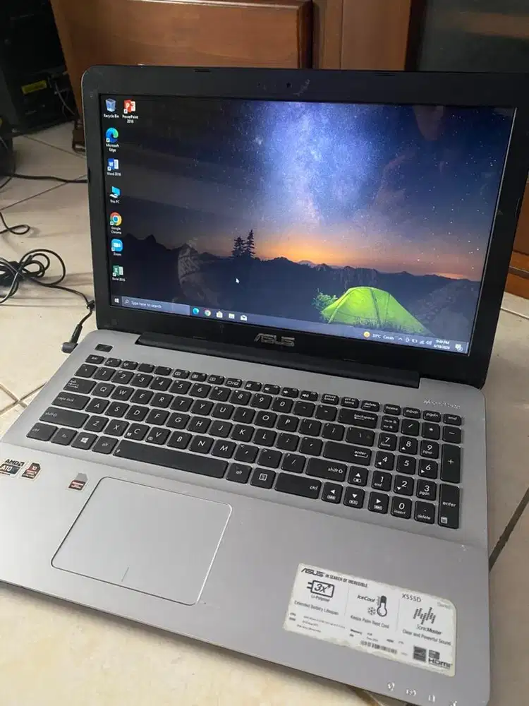 Laptop Asus X555D