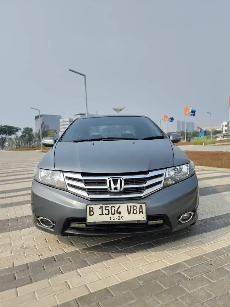 tdp 15 jt Honda City E / RS AT 2012 grey