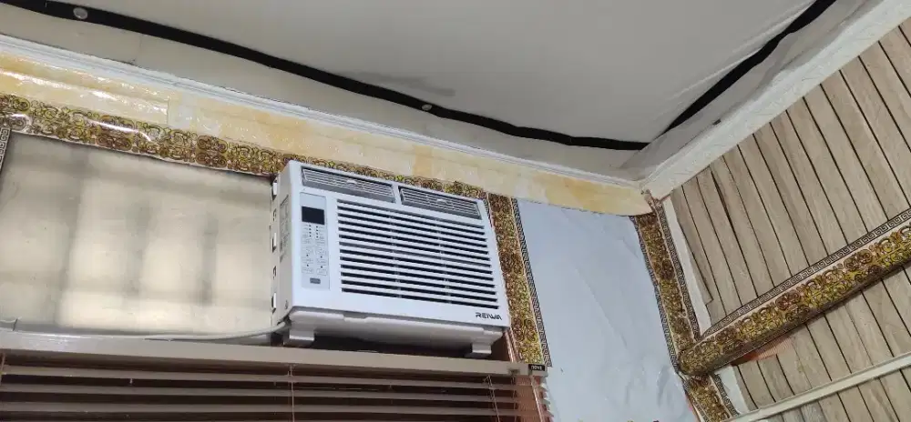 Jual AC Window REIWA 1/2 PK CW-0501RA - Kondisi Bagus