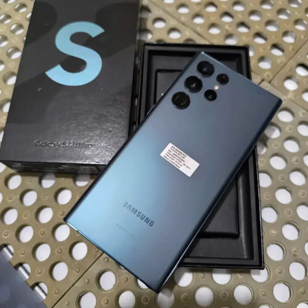 Samsung S22 Ultra 5G 12/256 mulus fullset