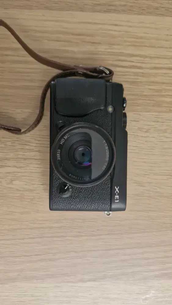 Fujifilm XE-1 + Lensa 7Artisans 25mm