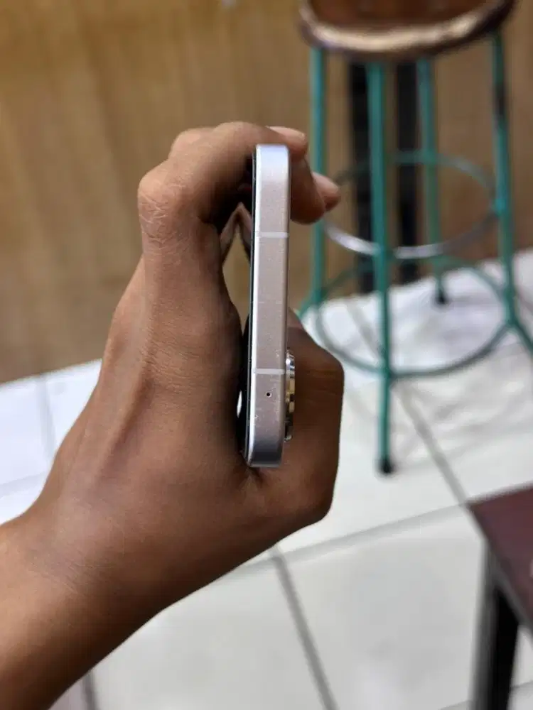 poco f7 5G 12/512 fullset ori segel