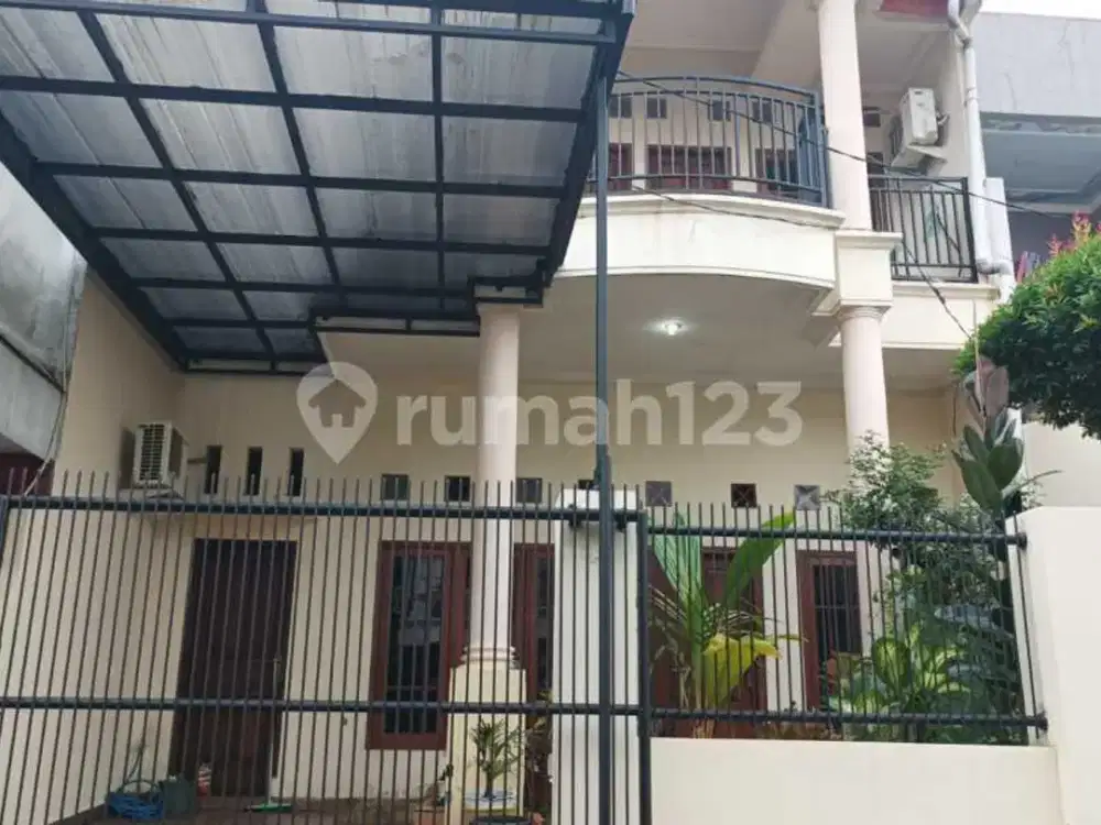 Rumah 2 Lantai Strategis di Beji Depok – Dekat UI & Margonda!