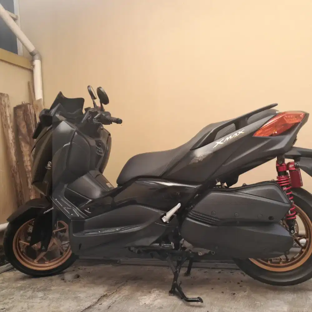 Yamaha Xmax 2022