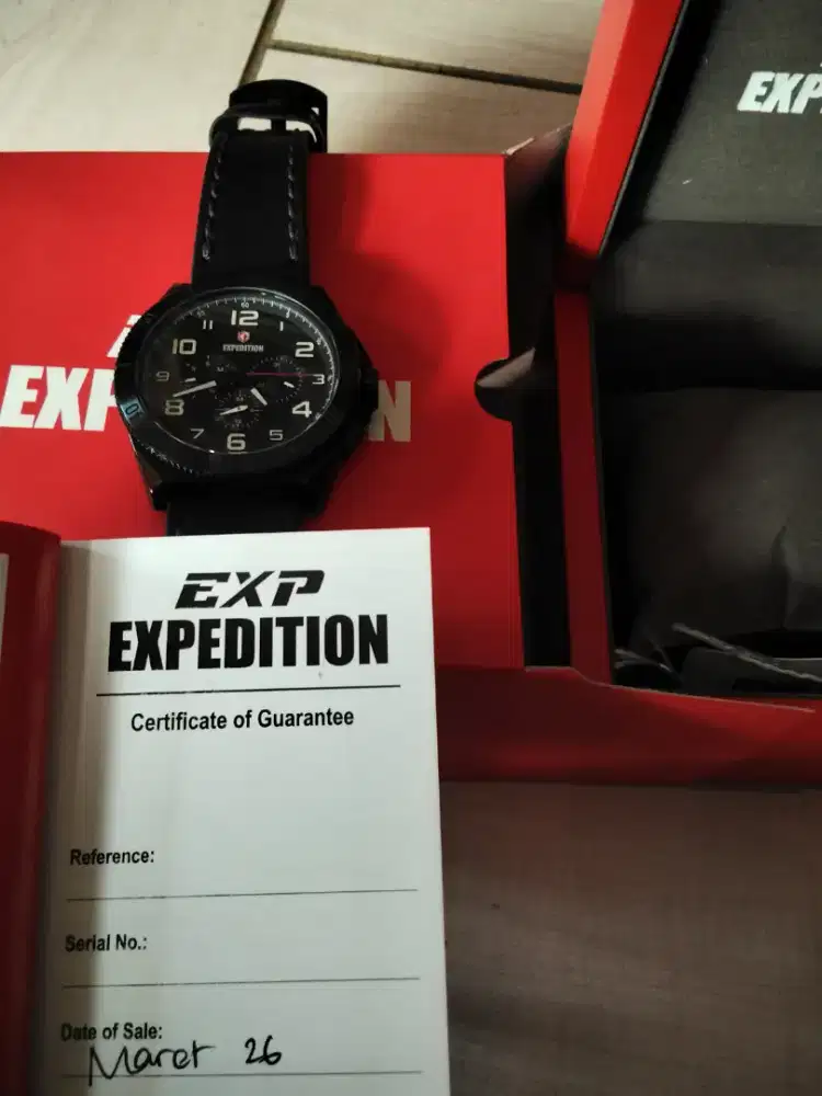 Jam tangan sport expedition pria.